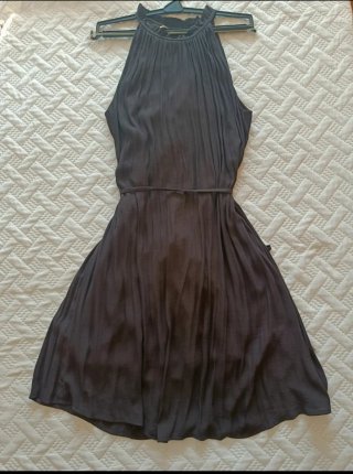Vestido negro estilo Halter