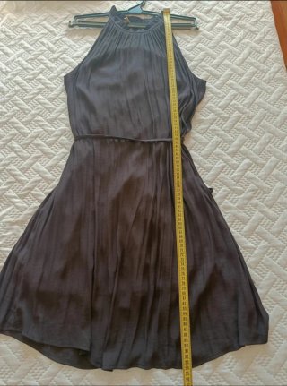 Vestido negro estilo Halter