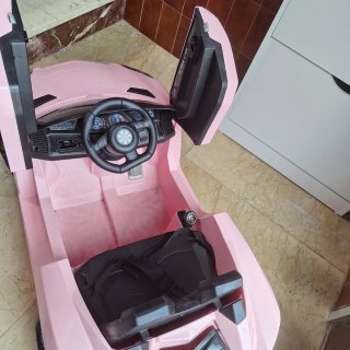 Coche eléctrico infantil rosa