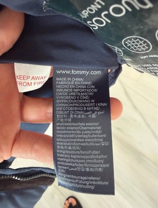 Chaqueta Tommy Hilfiger acolchada 10 años
