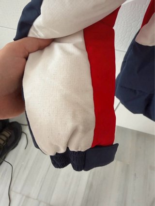 Chaqueta Tommy Hilfiger acolchada 10 años