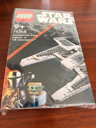 LEGO Star Wars Mandalorian Fang Fighter (75348)