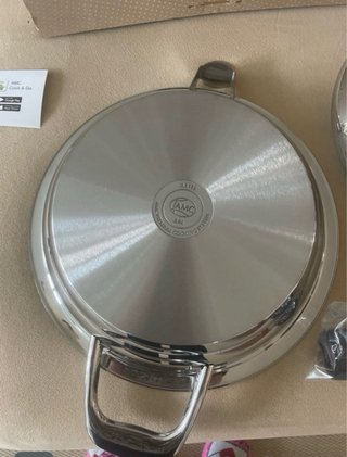 Sartén AMC 28cm Nueva