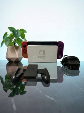 IMPECABLE Nintendo Switch OLED Ed. Pokémon