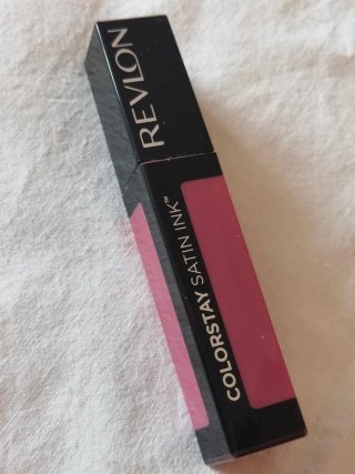 Labial Revlon Colorstay Satin Ink 008