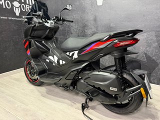 Aprilia SR GT Replica 125 ABS Negra/Roja