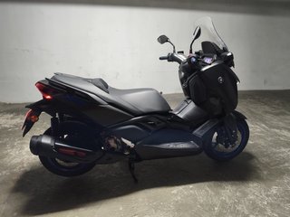 Yamaha TMAX 300 nueva