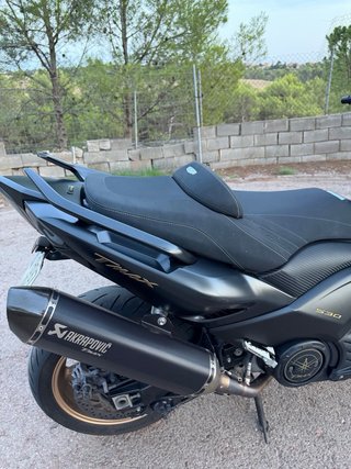 Yamaha TMAX 530 Iron Max Maxi Scooter