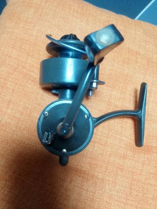 Carrete de pesca Sagarra