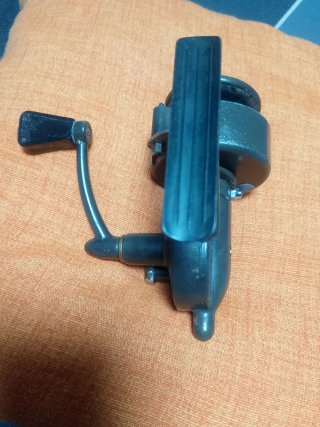 Carrete de pesca Sagarra