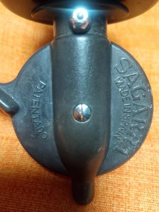 Carrete de pesca Sagarra