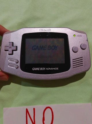 Nintendo Game Boy Advance Plata muy buen estado