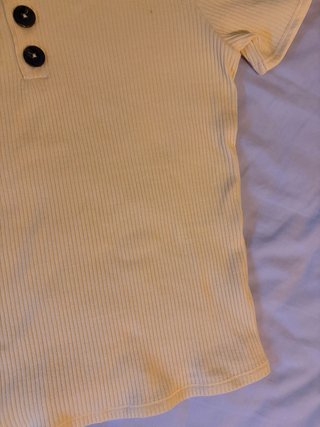 Camiseta Zara punto manga corta amarilla Talla L