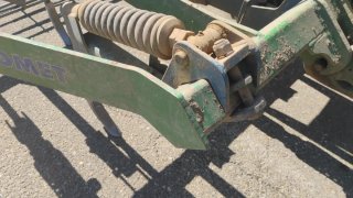 Chisel Agromet 9 brazos con rodillo