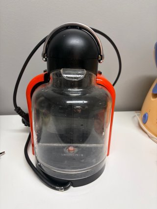 Cafetera Nespresso DeLonghi Vermells/Negra