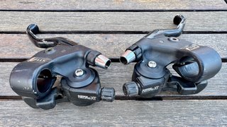 Manetas Freno/Cambio Shimano Deore XT