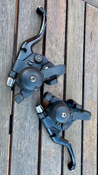 Manetas Freno/Cambio Shimano Deore XT