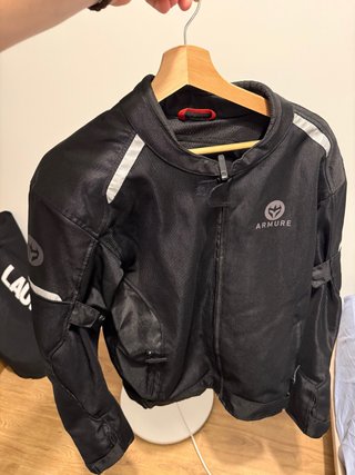 Chaqueta Moto ARMURE Juno V2 Vented Negra