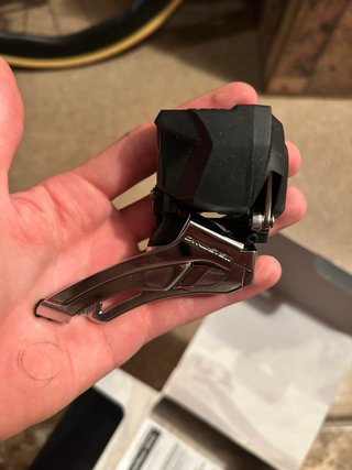 Desviador Shimano Deore XT Di2
