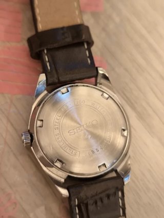 Reloj Seiko 66-7100 Marrón/Plata