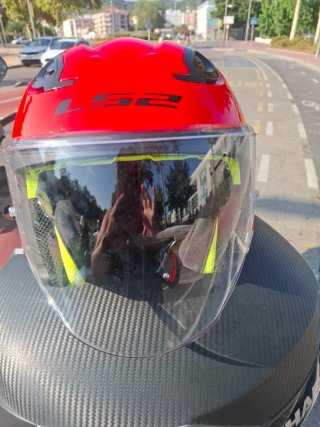 Casco moto infantil rojo