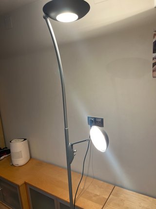Lámpara de pie moderna gris metal Halogena