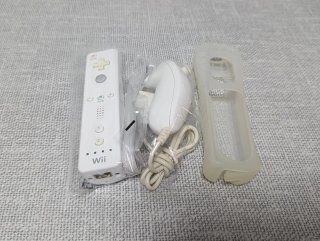 Mando Nintendo Wii + Nunchuk + Funda