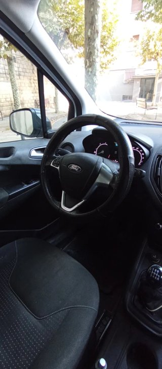 Ford Transit Courier 2019