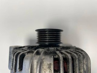Alternador Valeo BMW E46 320d 14V 90/150A