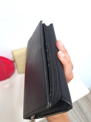 Lote 3 Bolsos: Cartera Mano y Neceser