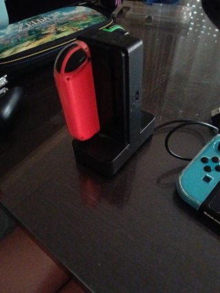 Nintendo Switch+ Mandos rosa/verde+ Complementos