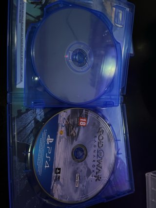 God of War y God of War Ragnarök PS4