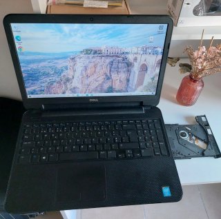 Portátil Dell i5 com Disco SSD Rápido