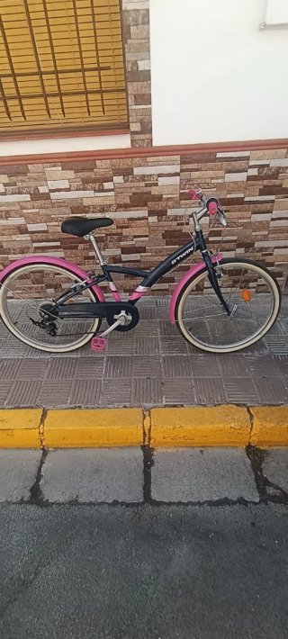 Bicicleta infantil rosa para niños de 7/8 años