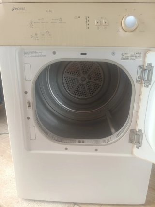 Secadora Edesa 6 kg no se envía recogida en mano