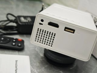 Mini proyector Z1 Blanco