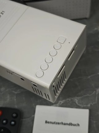 Mini proyector Z1 Blanco