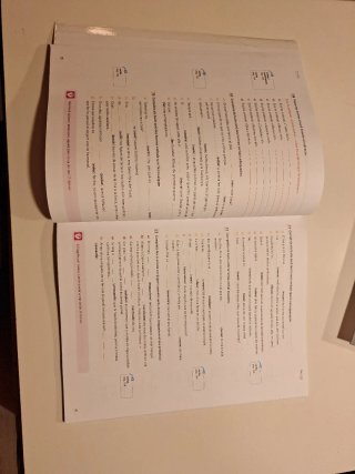 Pas i Repàs Exercicis de llengua + Solucionari