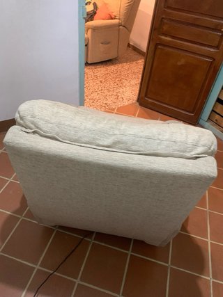 Butaca reclinable eléctrica beige