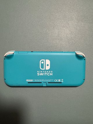Nintendo Switch Lite + SD + 4 Juegos