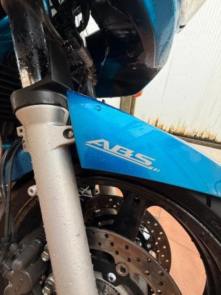 Suzuki Bandit GSF 650 Azul