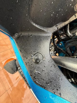 Suzuki Bandit GSF 650 Azul