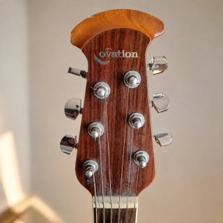 Ovation Celebrity CS24P Electroacústica