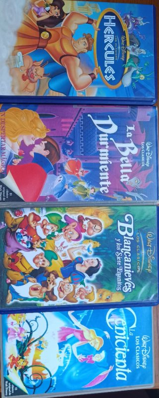 Lote 12 Películas Disney VHS (Español)