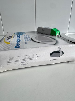 7 focos LED empotrables IRELuz IRD-2412 25W nuevos