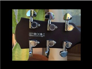 Yamaha APX 600 Guitarra Acústica