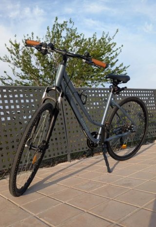 Bicicleta Híbrida Gris