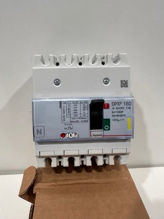 Interruptor Automático MCCB Legrand DPX 160