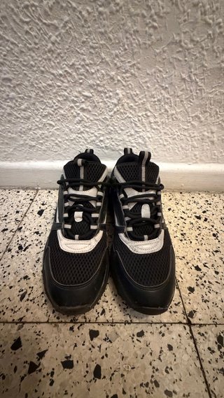 Zapatillas Dior Negras y Blancas