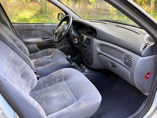 Renault Megane 1.4i  Único Propietario 130.000kms